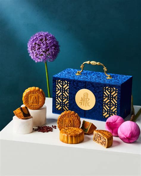 mooncake metal box|traditional mooncakes singapore.